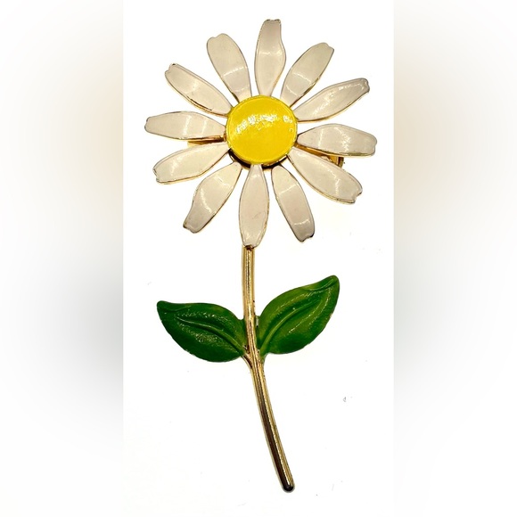 Vintage Gold Tone and Enamel Floral Flower Daisy Brooch Pin - Picture 2 of 5